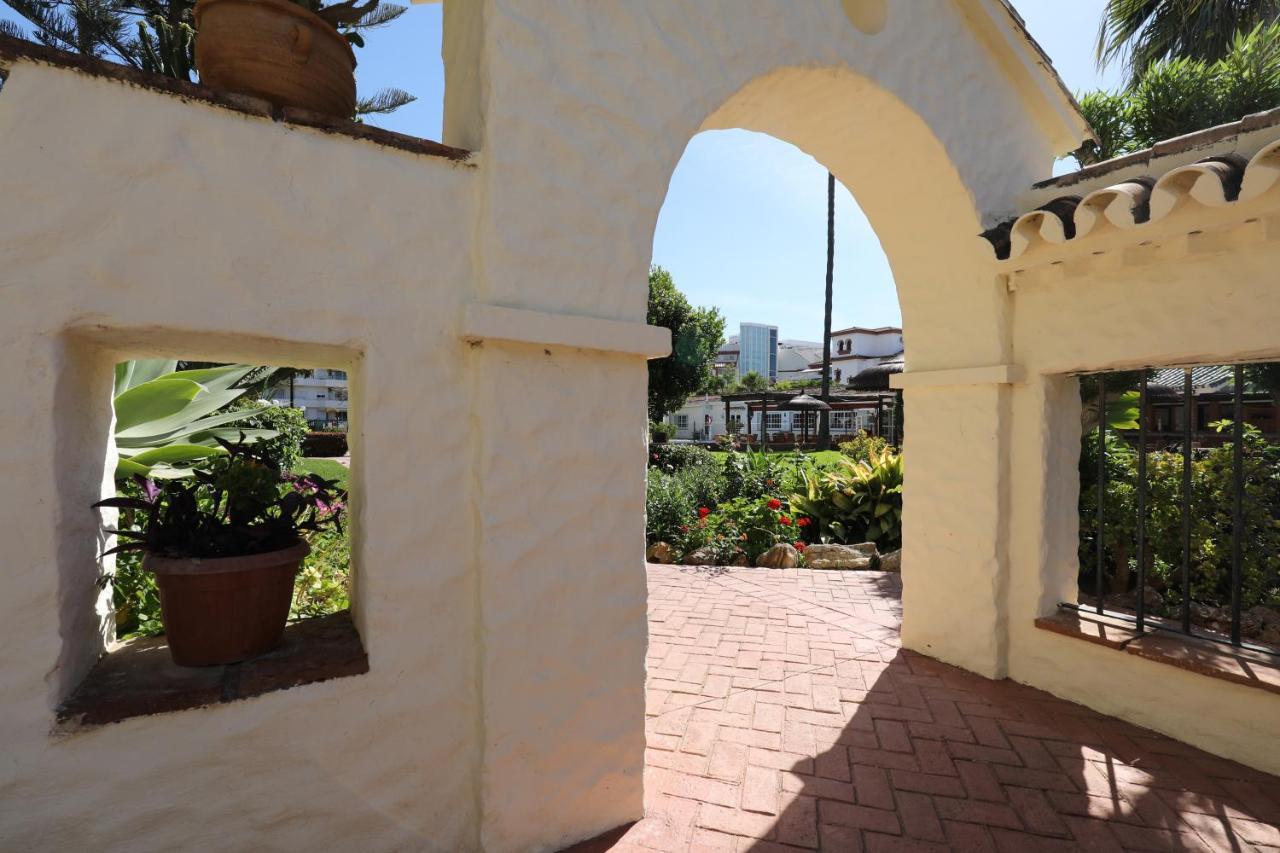 Ferienwohnung 071 - Beachside Studio Perfect For A Family Getaway Torremolinos Exterior foto