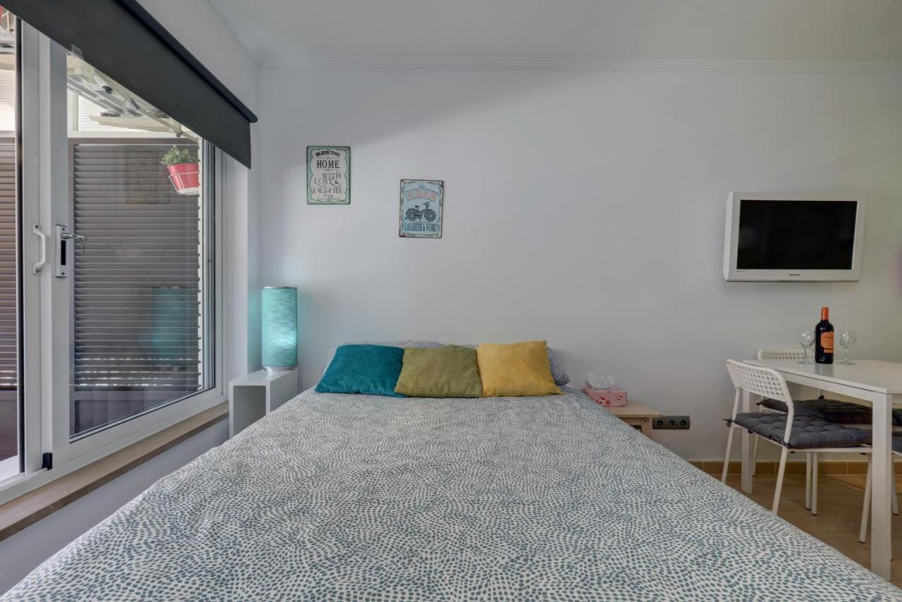 Ferienwohnung 071 - Beachside Studio Perfect For A Family Getaway Torremolinos Exterior foto
