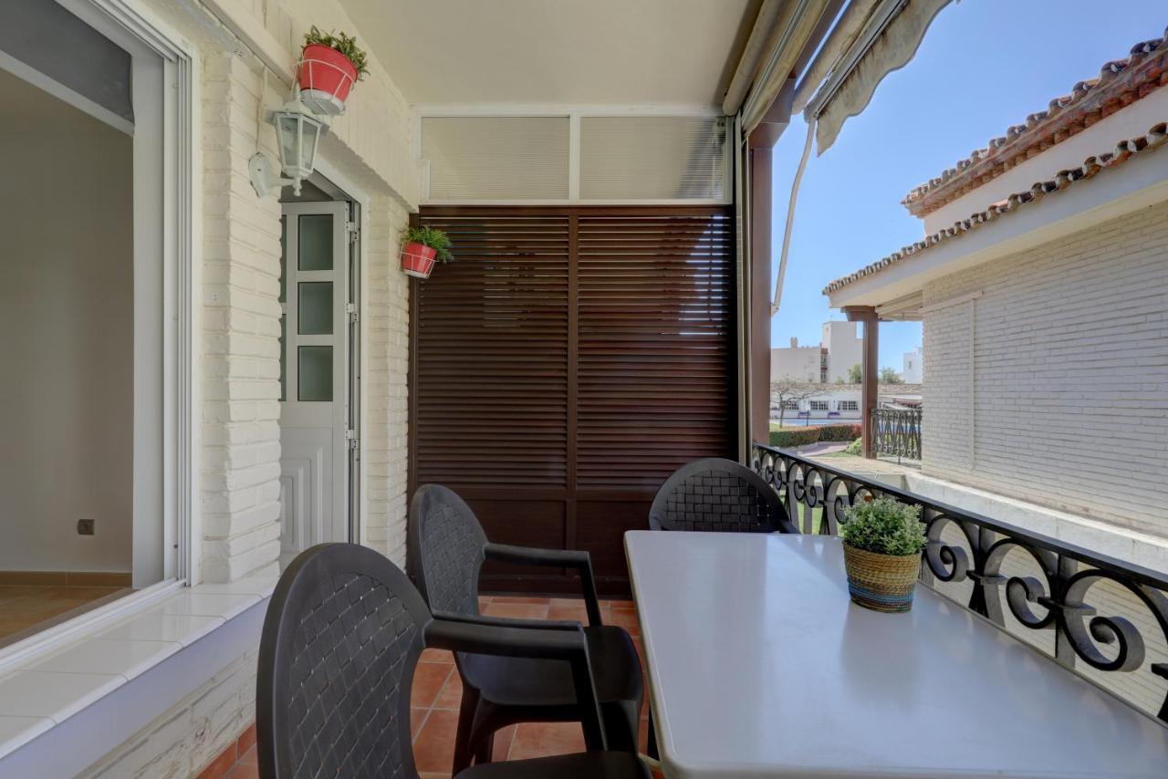 Ferienwohnung 071 - Beachside Studio Perfect For A Family Getaway Torremolinos Exterior foto