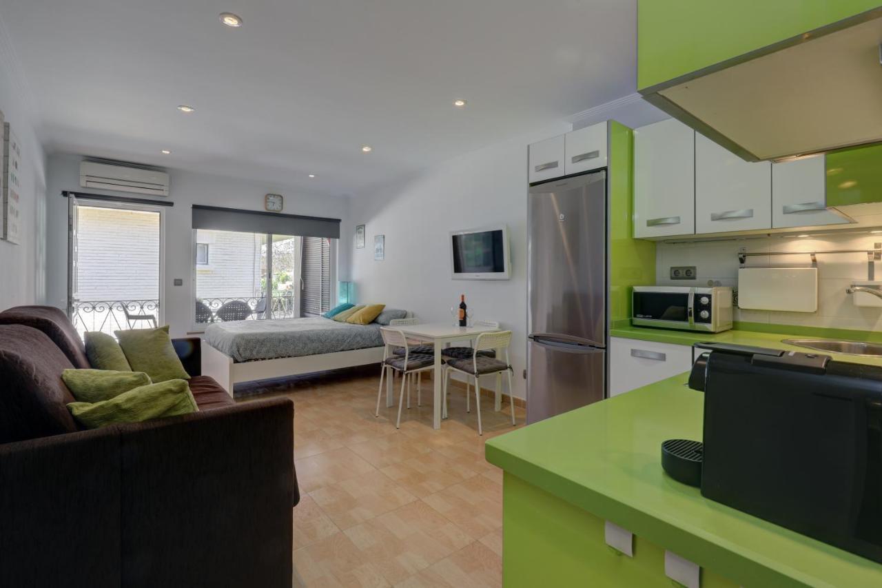 Ferienwohnung 071 - Beachside Studio Perfect For A Family Getaway Torremolinos Exterior foto