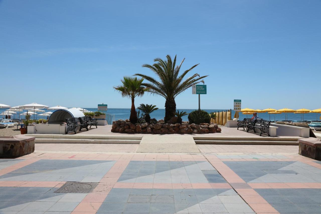 Ferienwohnung 071 - Beachside Studio Perfect For A Family Getaway Torremolinos Exterior foto