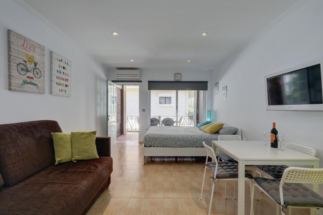 Ferienwohnung 071 - Beachside Studio Perfect For A Family Getaway Torremolinos Exterior foto