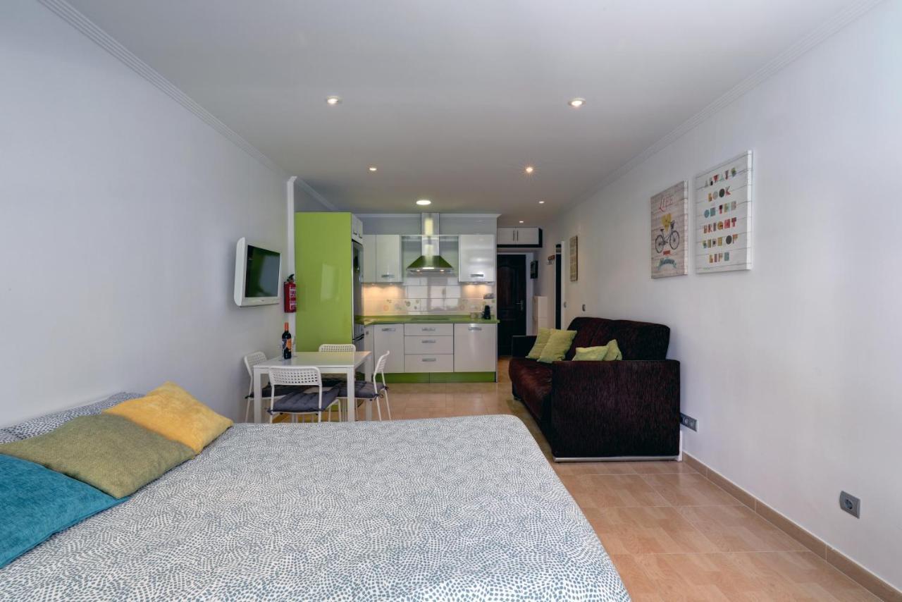 Ferienwohnung 071 - Beachside Studio Perfect For A Family Getaway Torremolinos Exterior foto